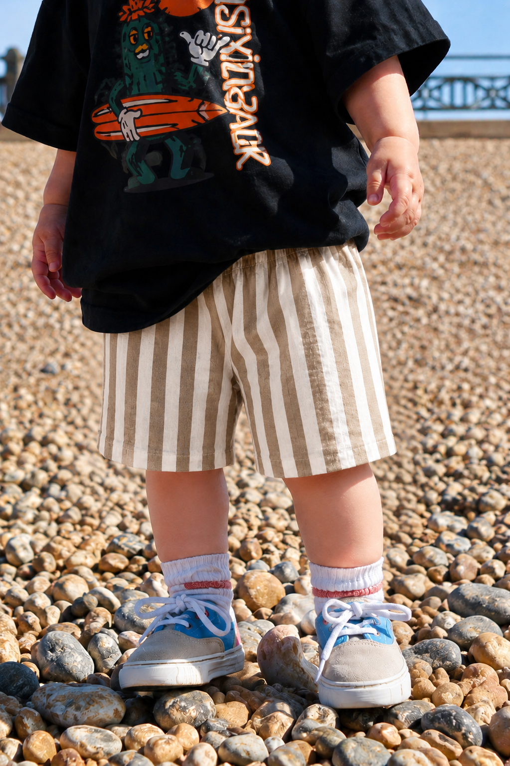 Stripped shorts ( Unisex )