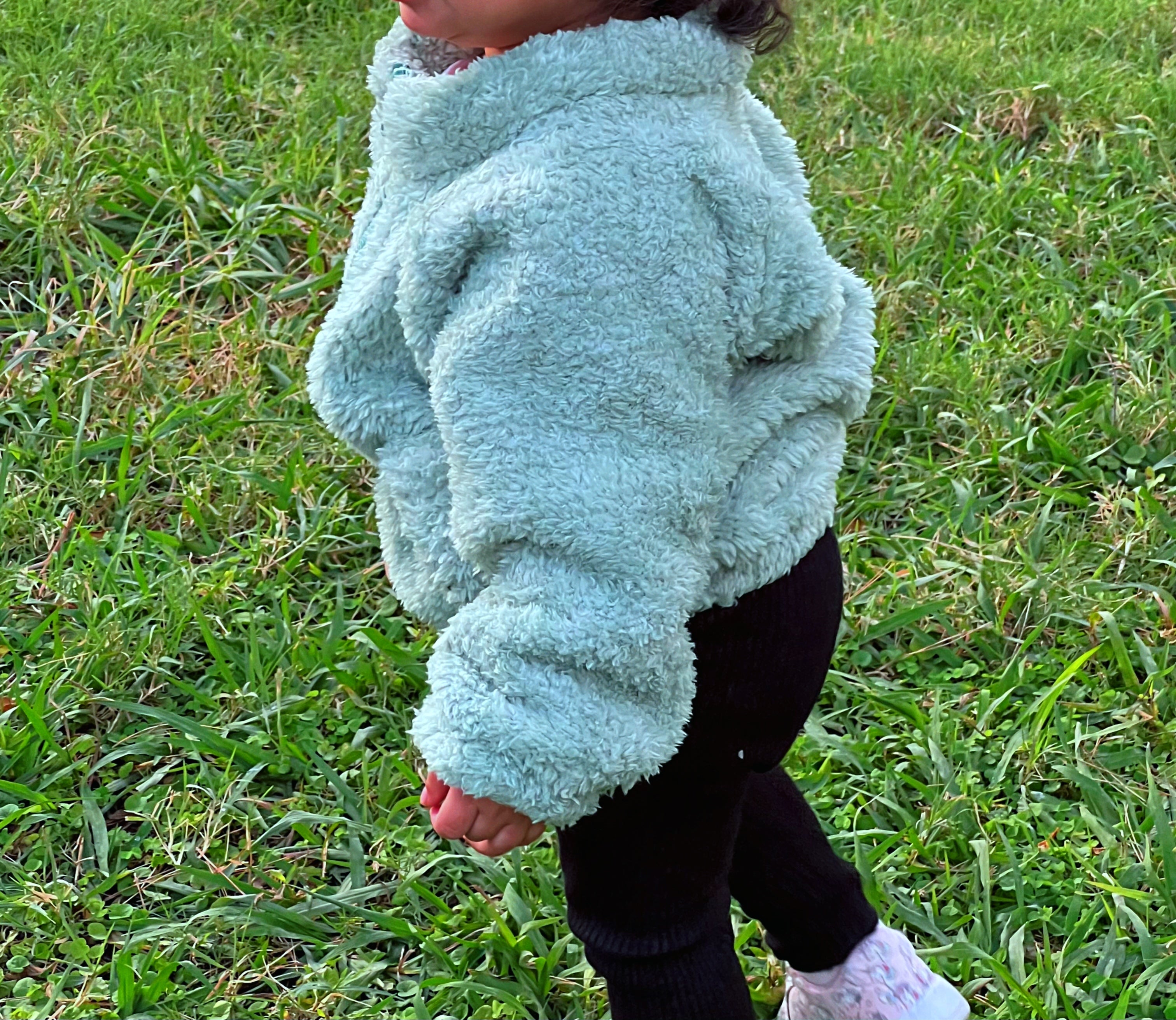 Snuggle fleece top in mint green ( limited edition )