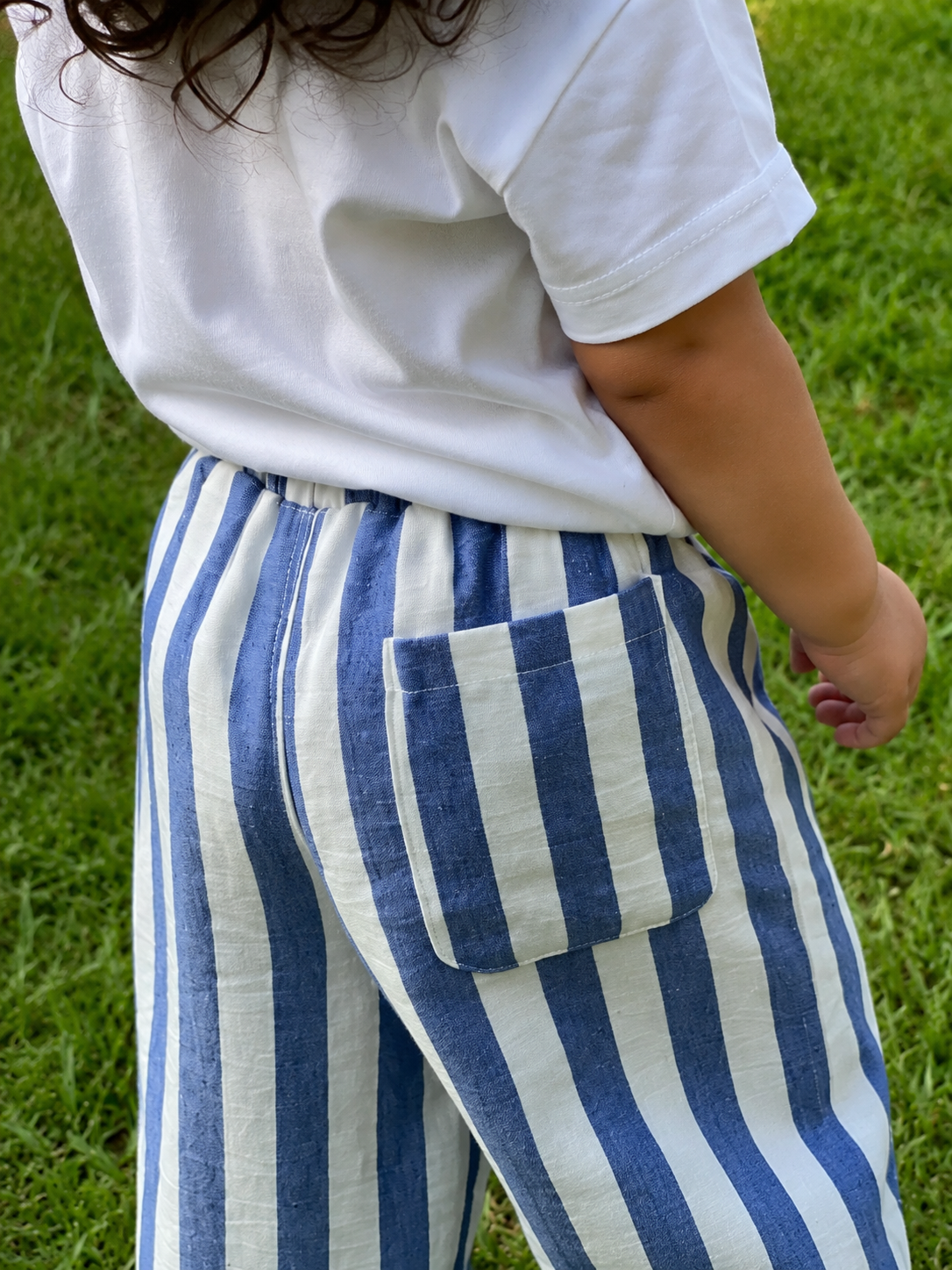 Stripped pants in blue ( Unisex )